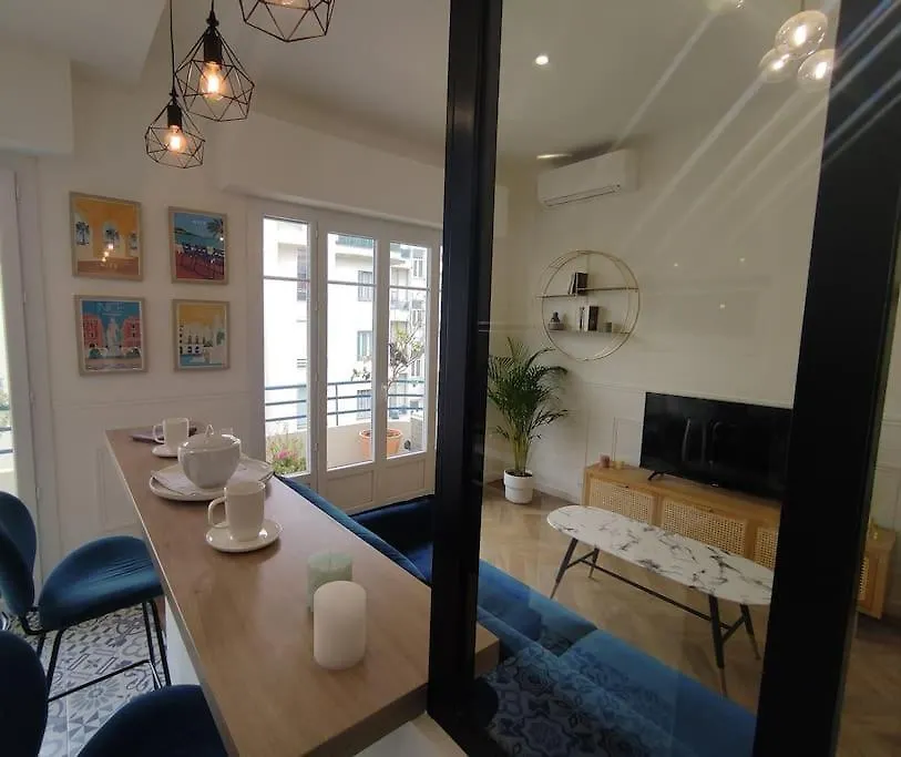 Bel Appartement - Plage A 50 M Nice Apartment